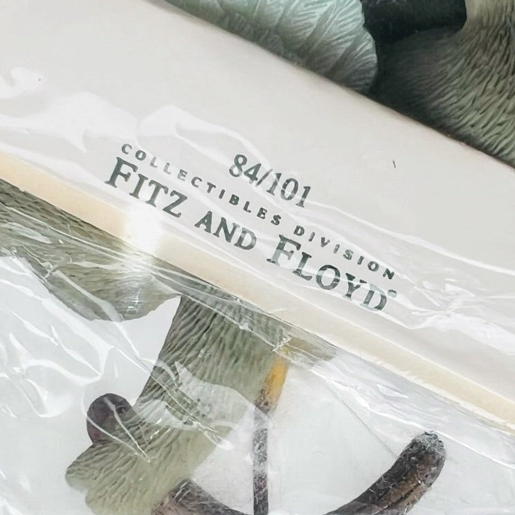 Fritz & Floyd Charming Tails I'M YOUR LOVE BUNNY Figure