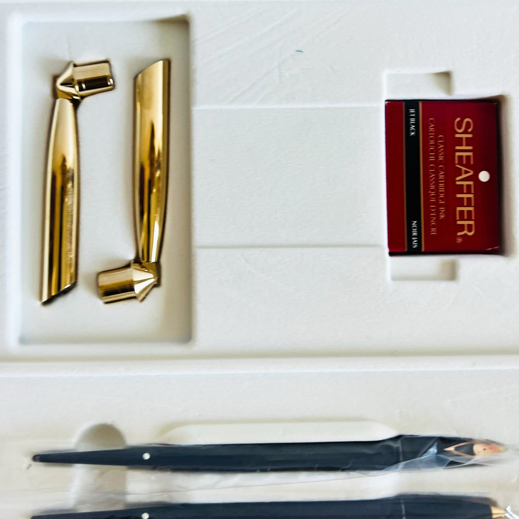 Sheaffer J15 Fountain Pen and Ballpoint Desk Set - Black Jet Crystal Base