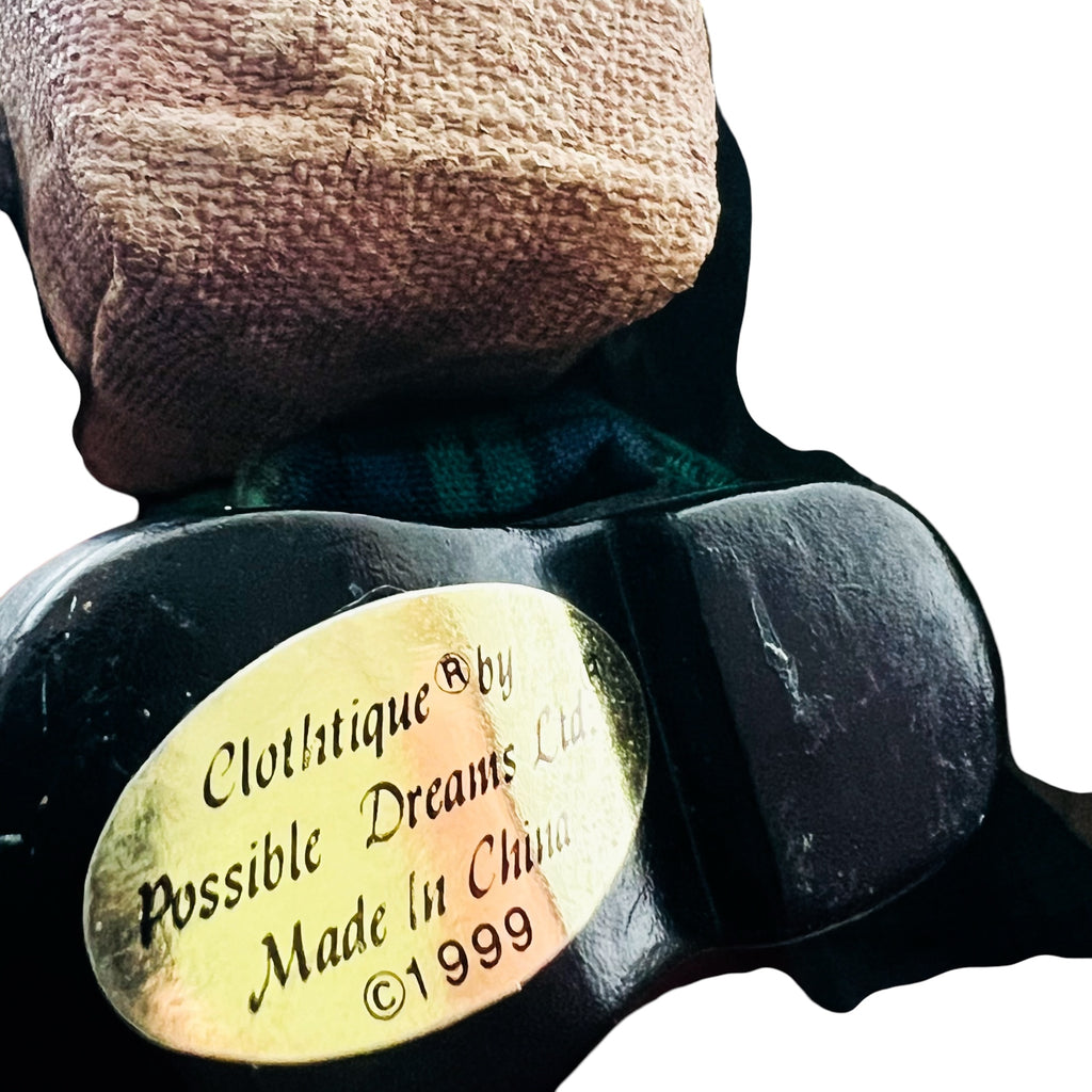 Vintage Clothtique Possible Dreams 1999 Sitting On A Rock Irish Santa