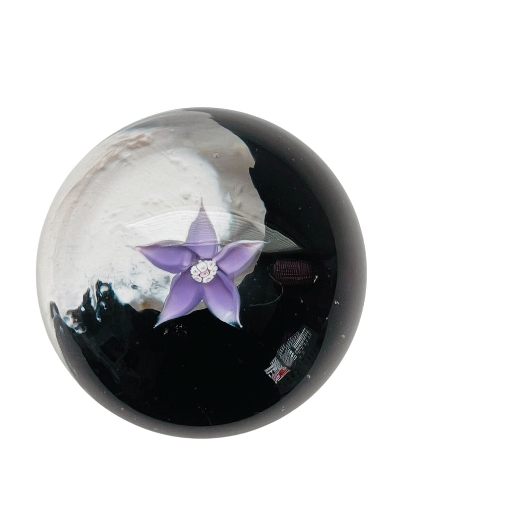 Vintage Caithness Fleur Scotland Lilac Flower Art Glass Paperweight