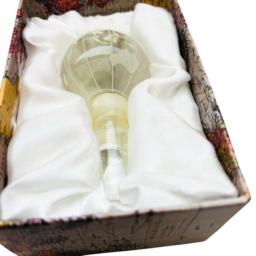 Oleg Cassini Crystal Clear Frosted Globe Bottle Stopper