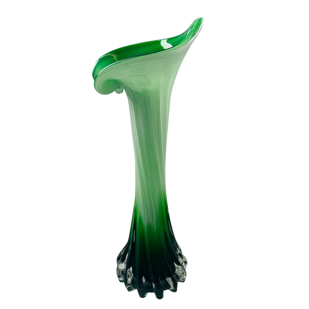Art Glass Calla Lilly Jack in the Pulpit Cased Green White in Clear Vase