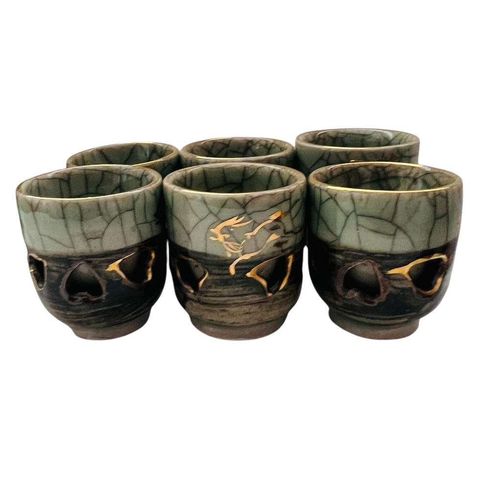 Somayaki Soma Ware Japaneses Double Walled Heart Gold Trim Saki Set