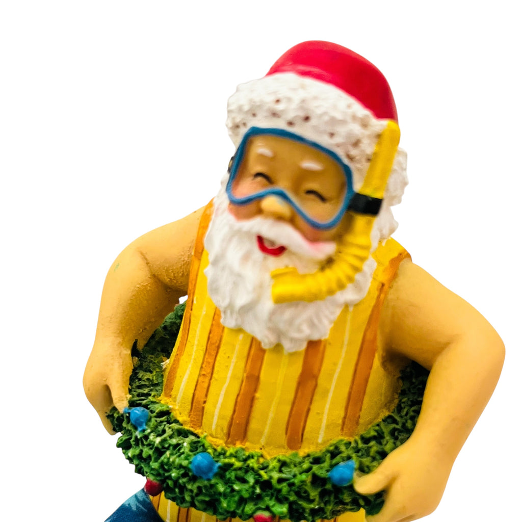 Tropical Beach Santa Claus Holiday Resin Shelf Sitter Cloth Legs Wreath Lot Of 3