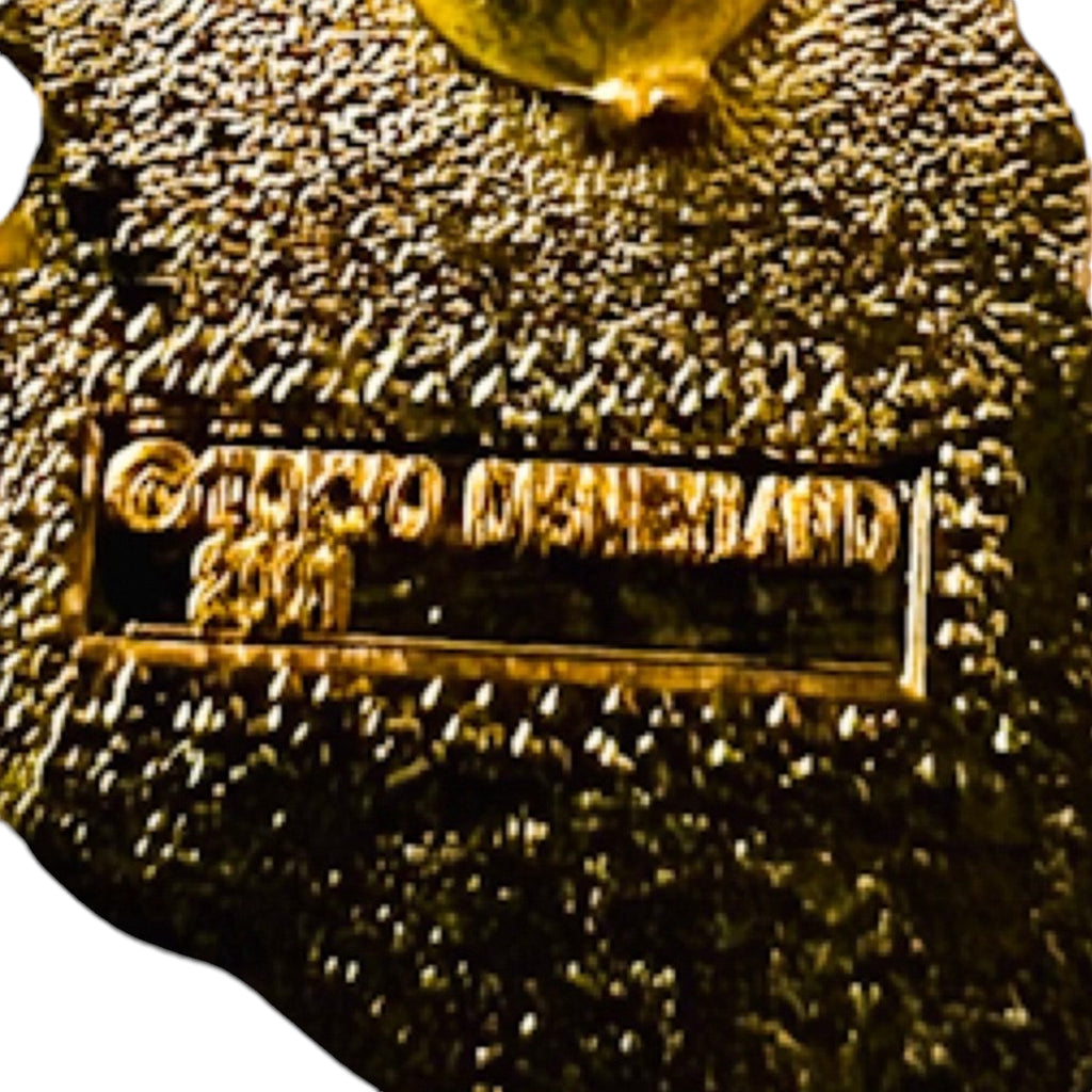 Disney Tokyo TDR Pooh Playing with Angel Doll Pin