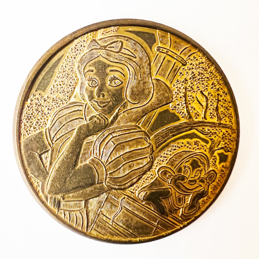Disneyland 45 Years of Magic Snow White Dopey Commemorative LE Coin Medallion