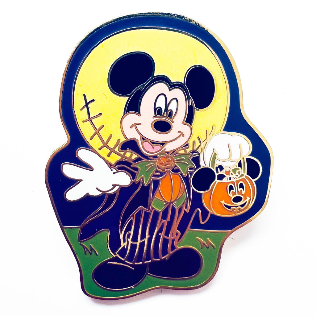 Disney Happy HalloweenMickey Mouse Moon Jack Skellington Glow In The Dark Pin