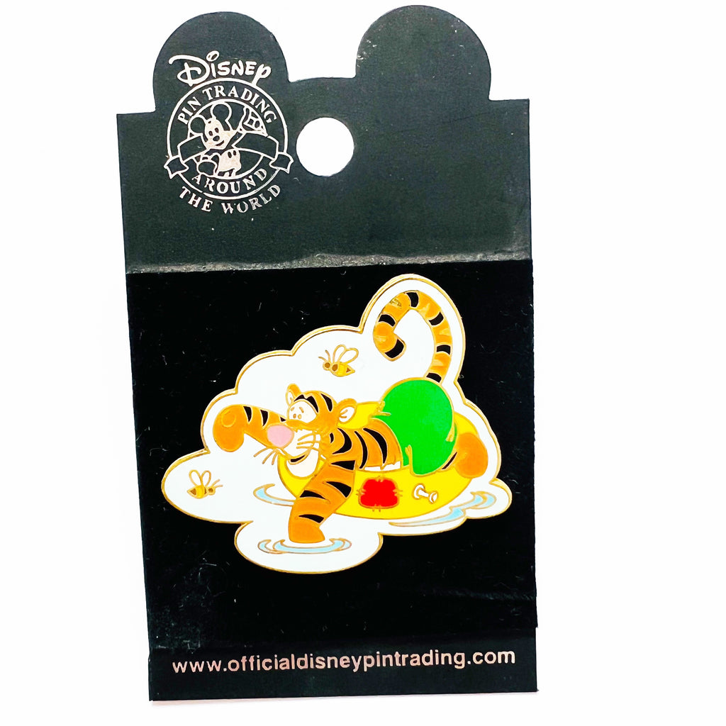 Disney Tigger Inner Tube Series Winnie the Pooh Bees On Card Pin