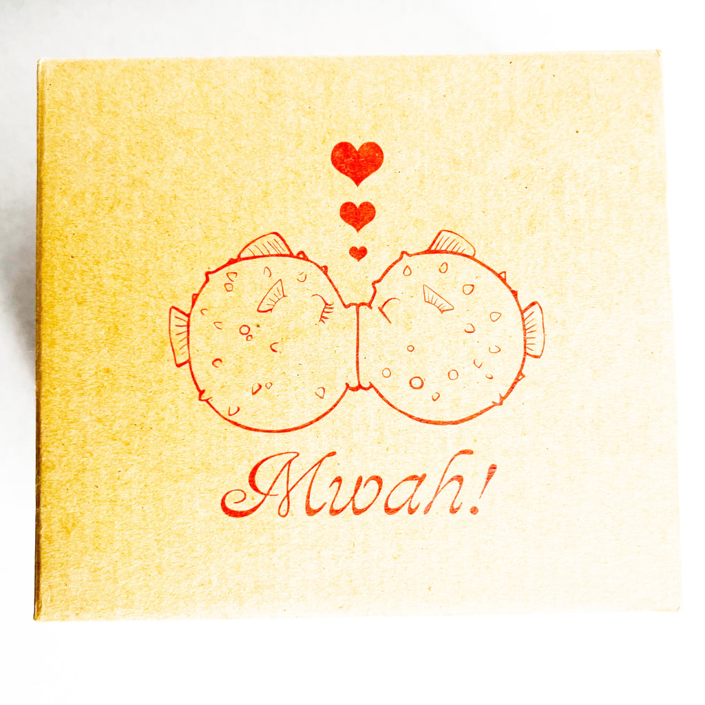 Mwah Salt and Pepper Shakers Ceramic Kissing Boy Girl Baseball Magnetic Westland