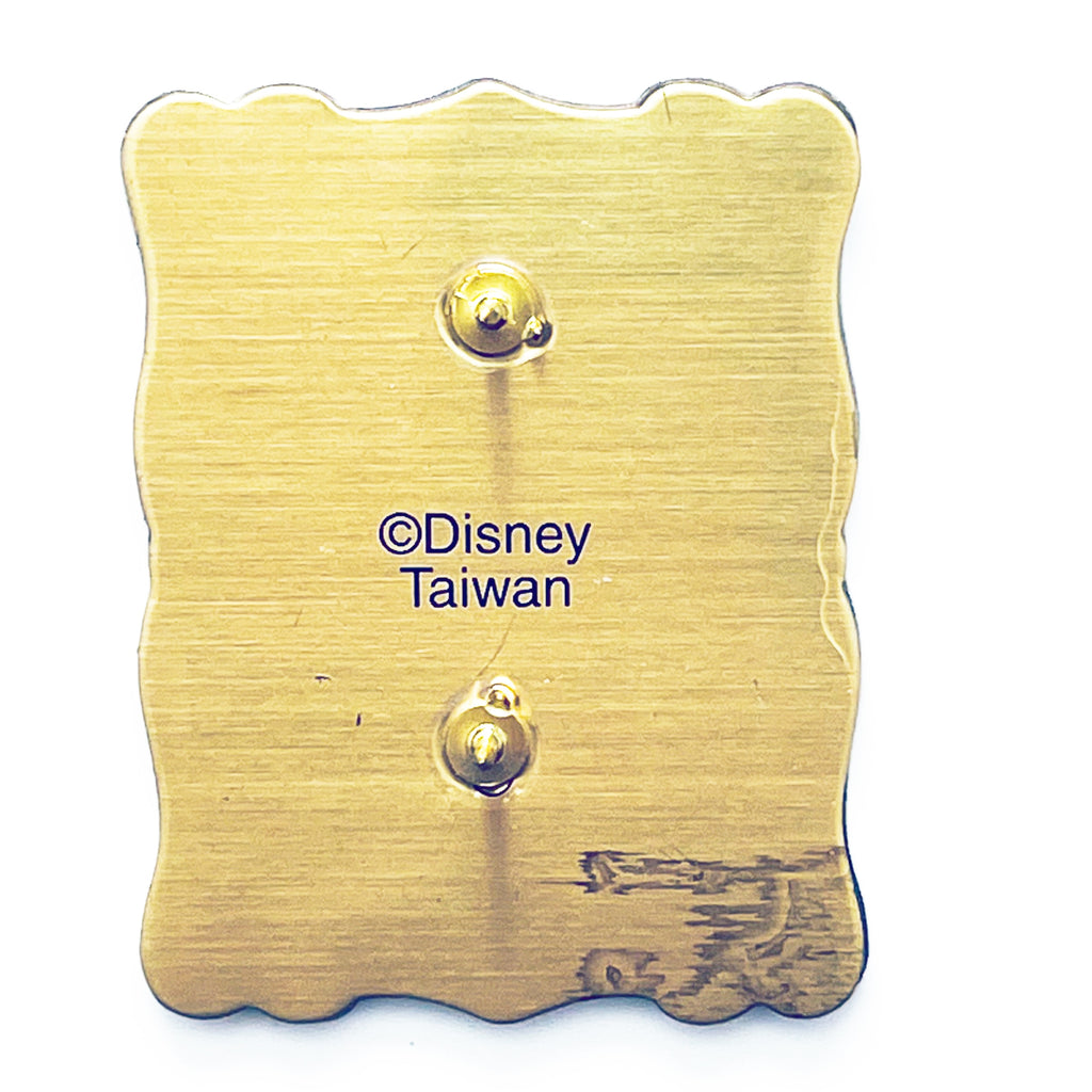 Disney Goofy Silver Framed Pin