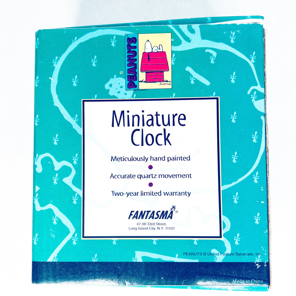 Snoopy Golf Miniature Clock Fantasma Peanuts Collection