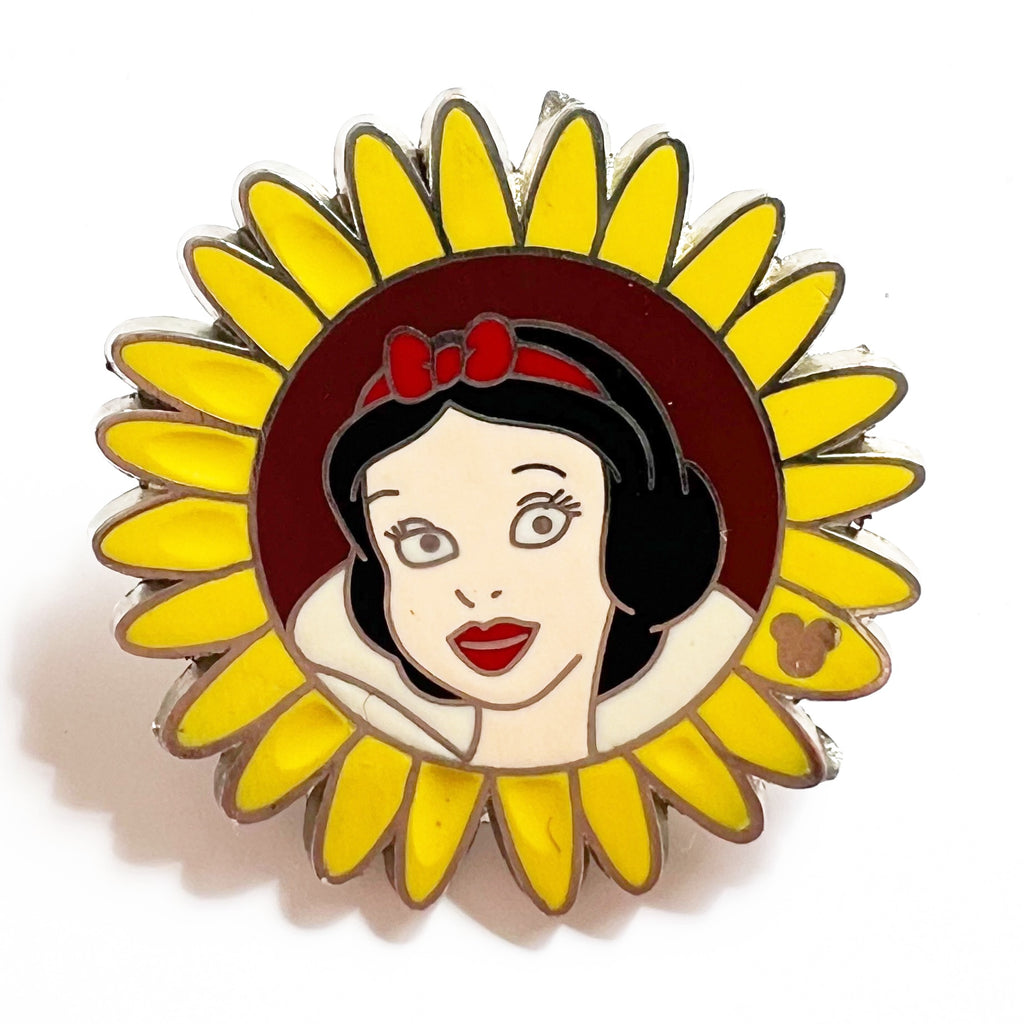 Disney Princess Flowers Snow White Hidden Mickey Completer Pin
