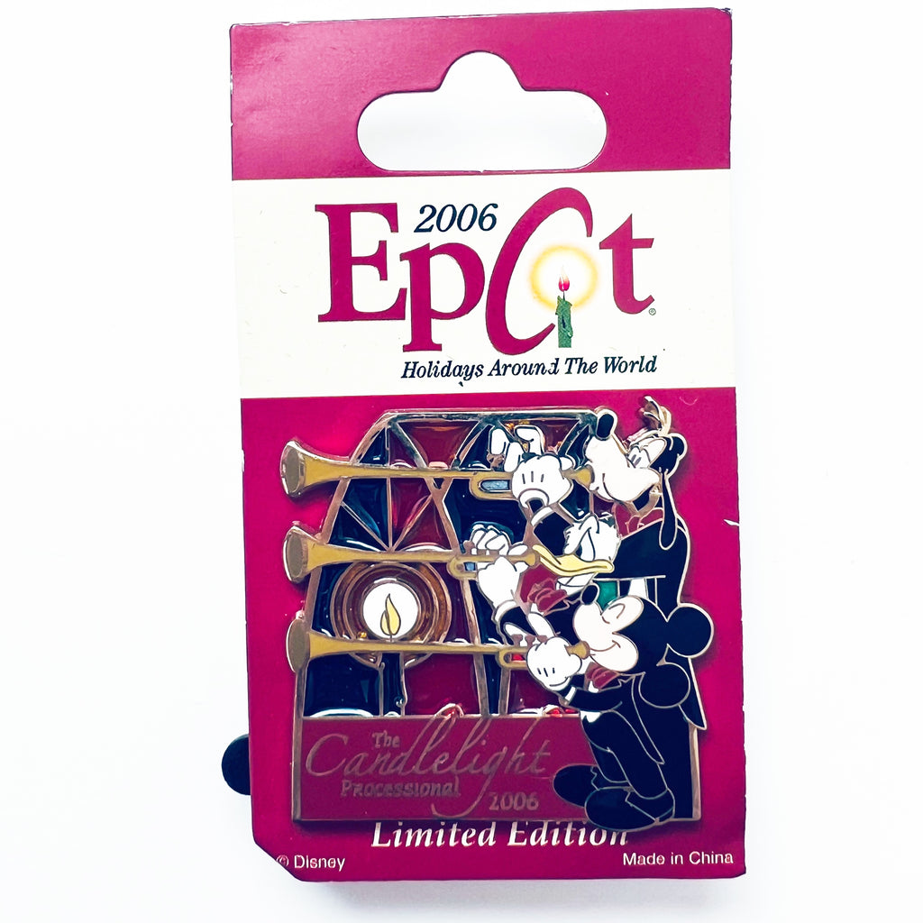 Disney The Candlelight Processional Goofy Mickey Donald Limited Edition 3000 Pin