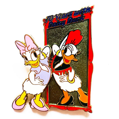 Disney 70 Years With Daisy Duck Pin 70th Anniversary LE 1000 Pin