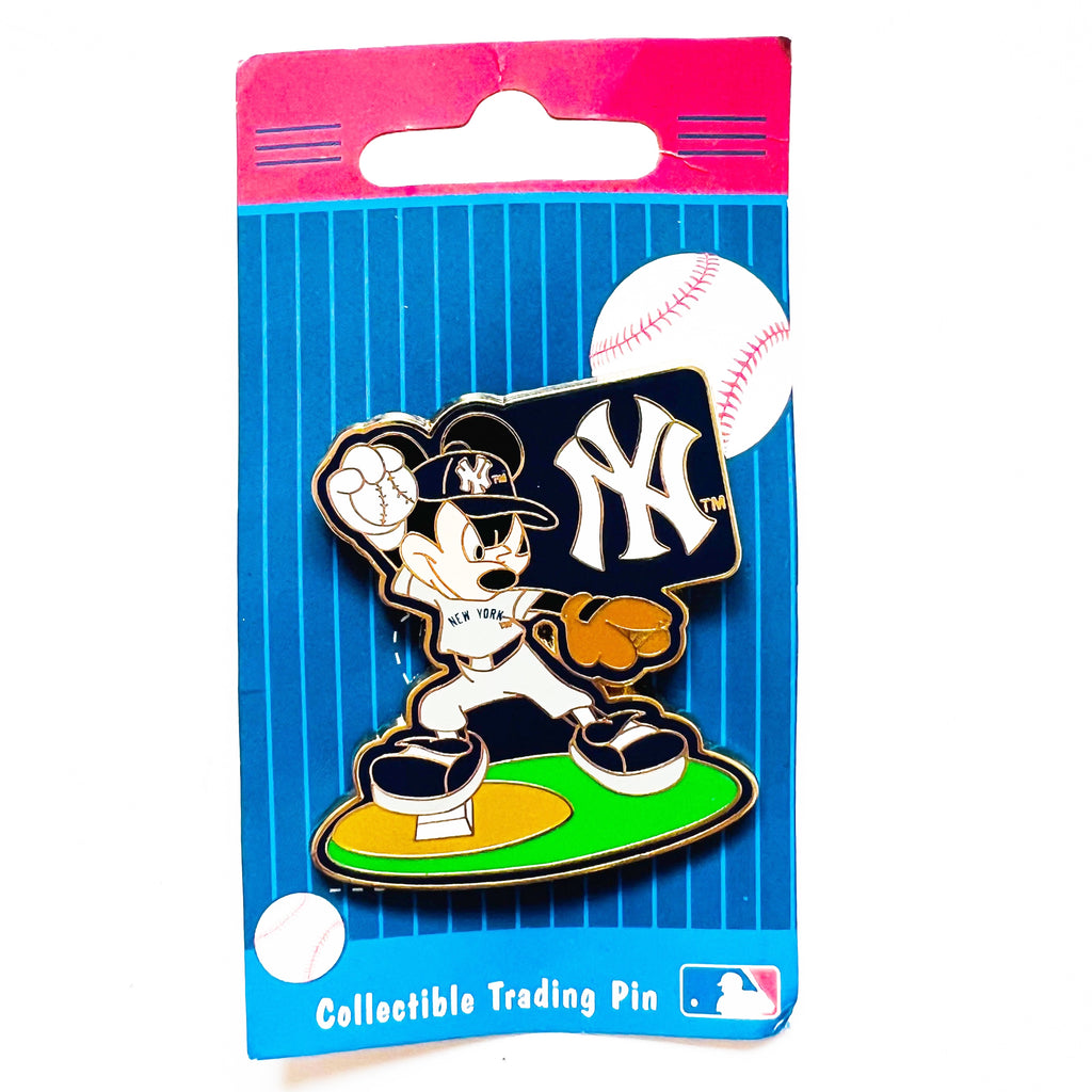 Disney Mickey Mouse Baseball Player New York Yankees Pin