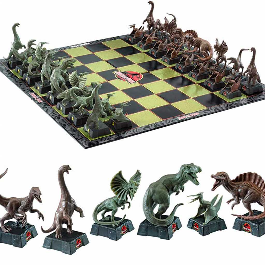 Universal Studio Jurassic Park Chest Set