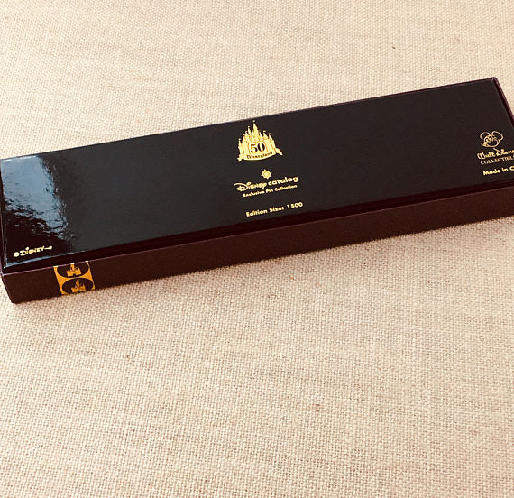 Disney Haunted Mansion Madame Leota Knight Horse Ghost Lenticular Box Exclusive Pin Collection