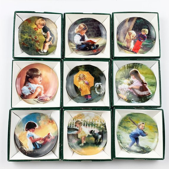 Vintage Donald Zolan Pemberton & Oaks Miniature Plates Lot 9