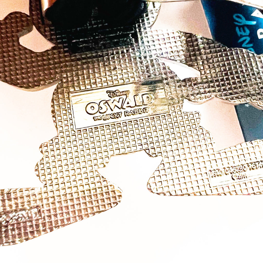 Disney Theme Parks Oswald the Lucky Rabbit Cast Exclusive Lanyard