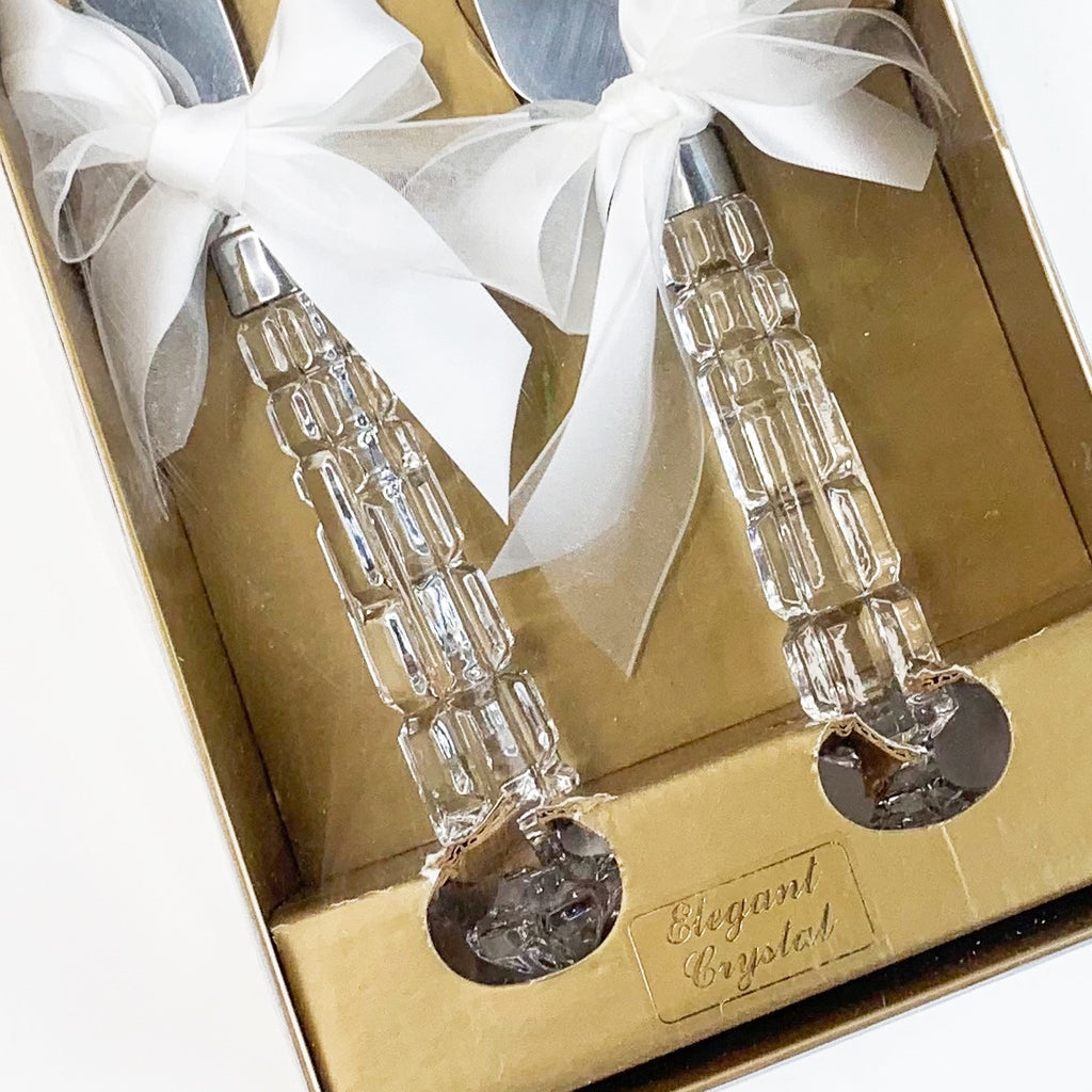 Beverly Clark Collection Crystal Cake Server Set