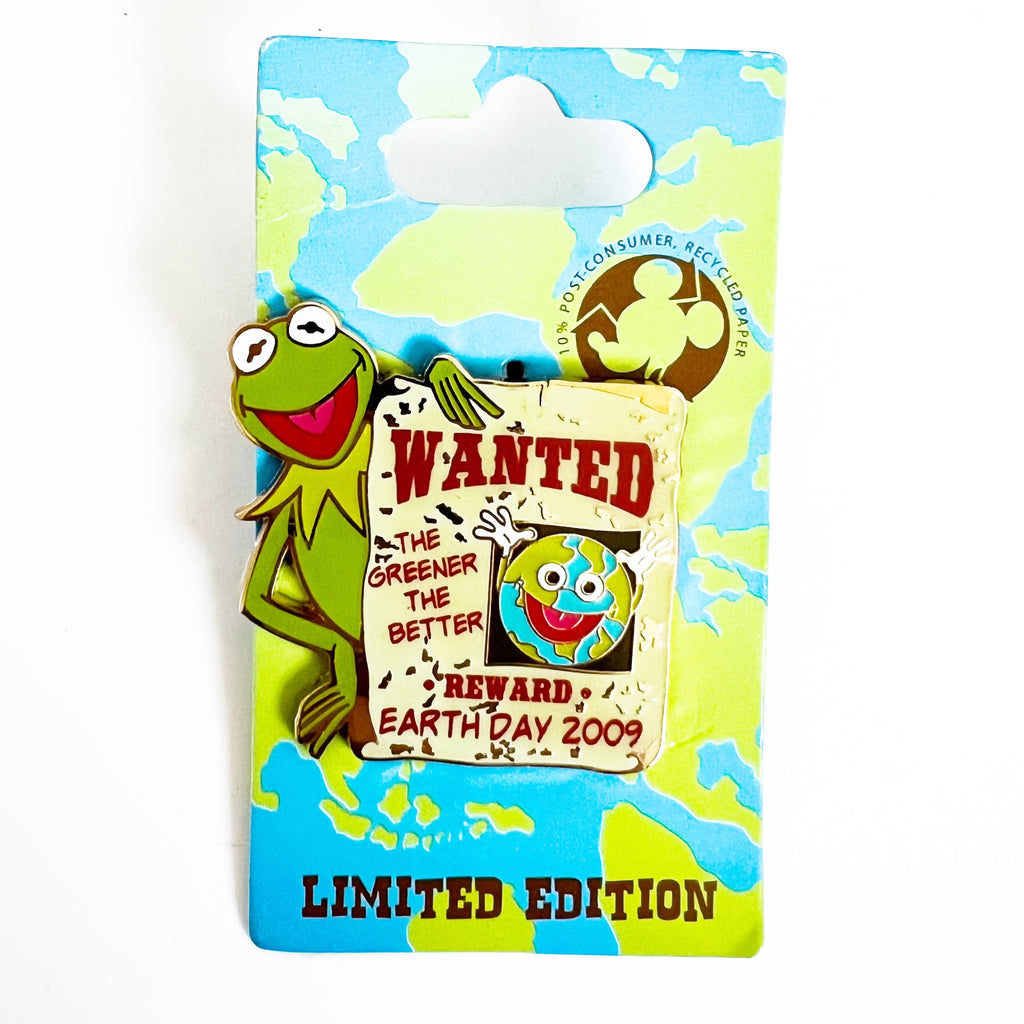 Disney Cast Member Earth Day 2009 Kermit Muppets Wanted Poster LE