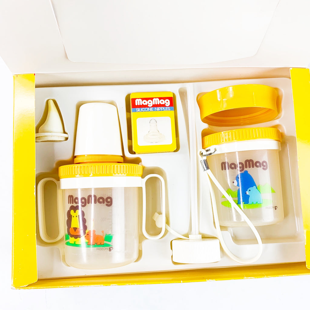 Vintage Mag Mag Childrens Training Cup Set