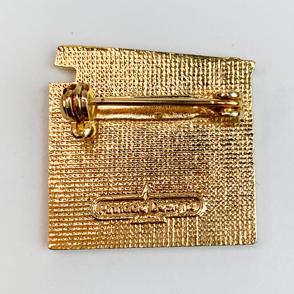 Universal Studio Camera Movie Clapboard Pinnacle Director Pin Back