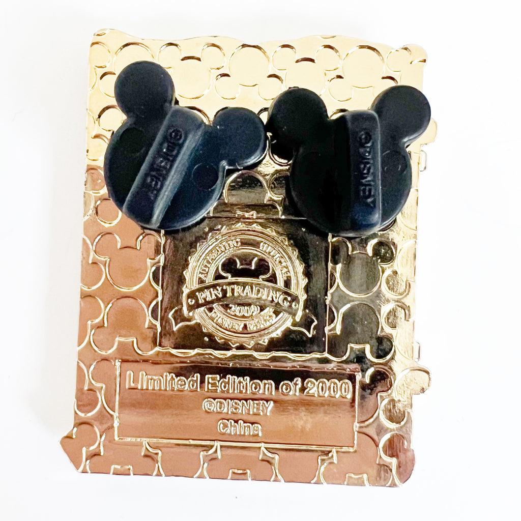 Disney Lilo & Stitch Happy Holidays 2009 Frosted Windows Hinge LE 2000 Pin