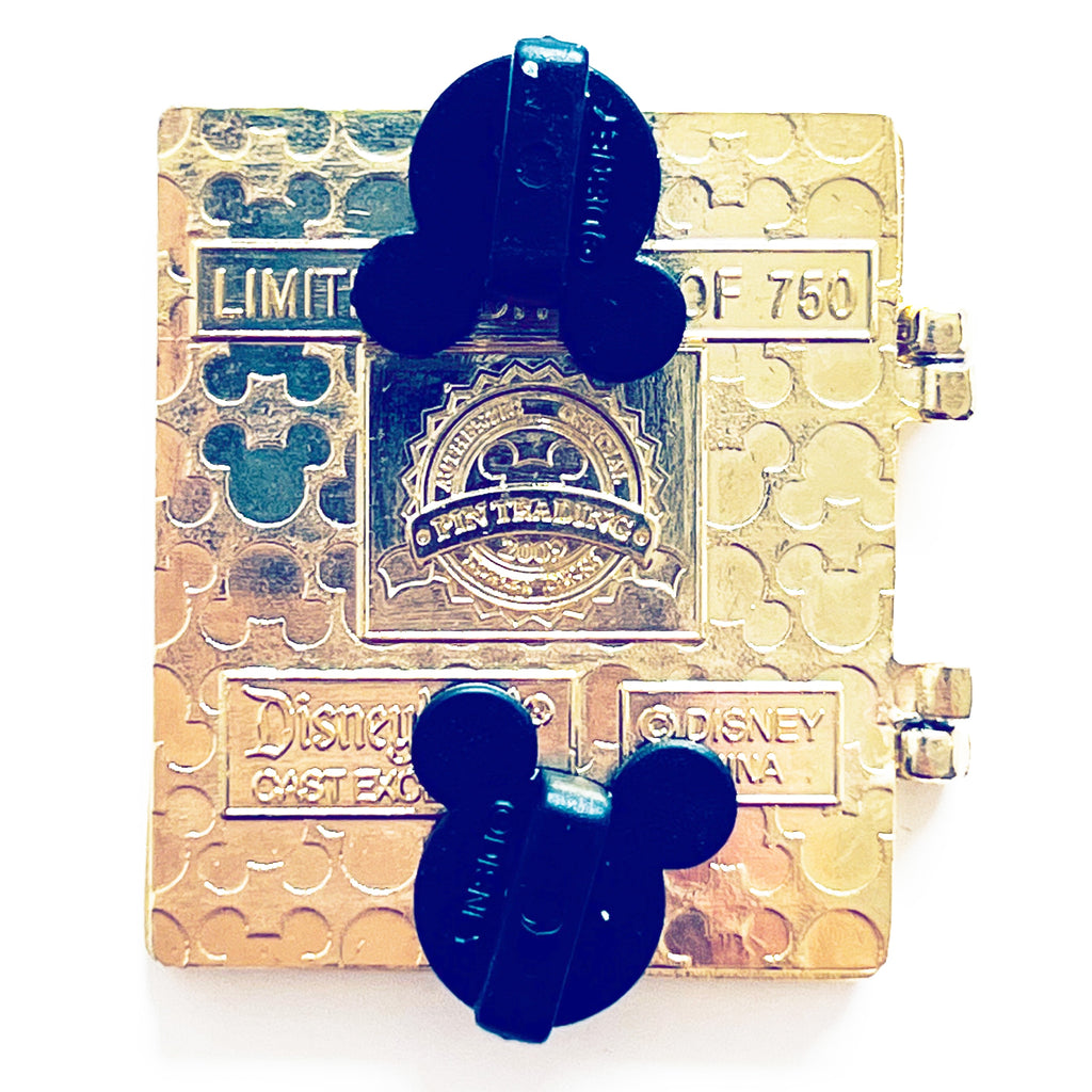 Disney DLR Cast Exclusive Attractions Collection Chip n Dale Train Station Limited Edition 750 Pin