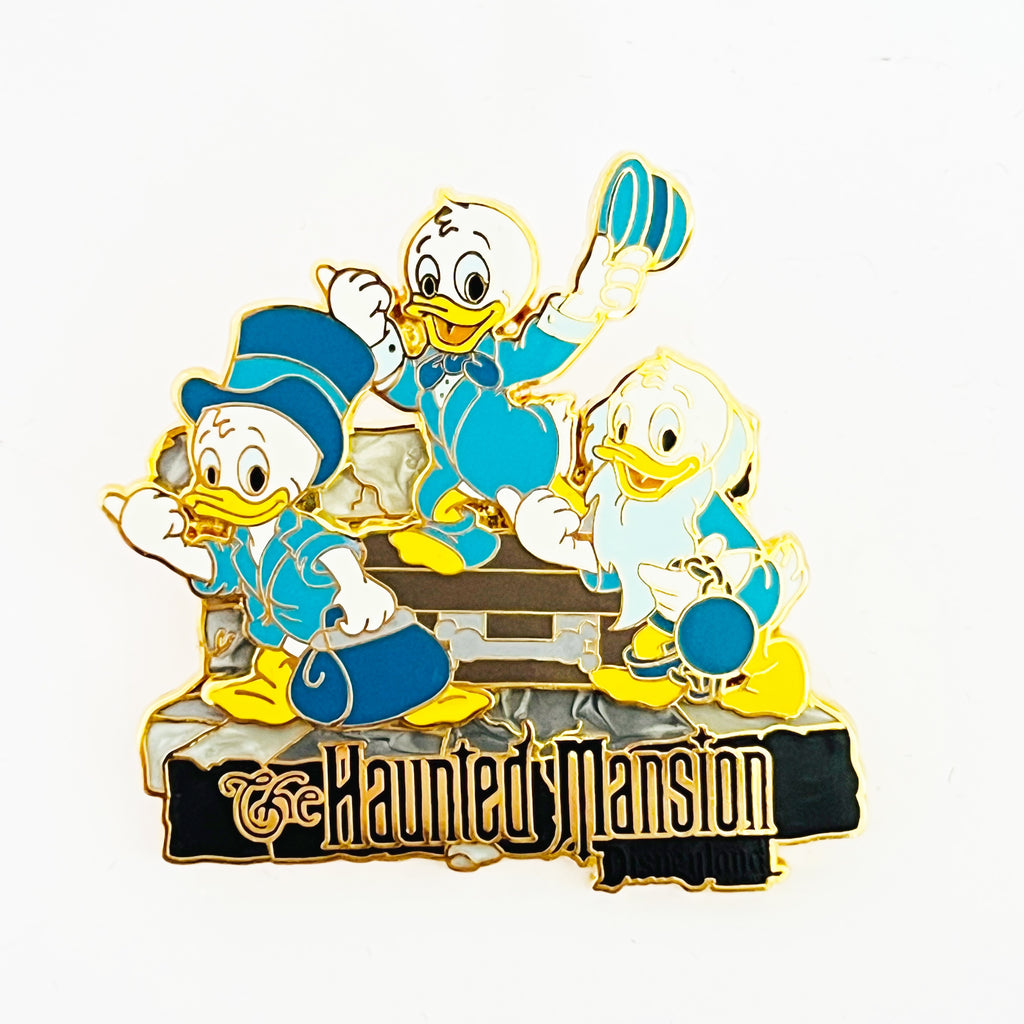 Disney DLR Haunted Mansion Odyssey Huey Dewey Louie Hitchhiking Ghosts Pin