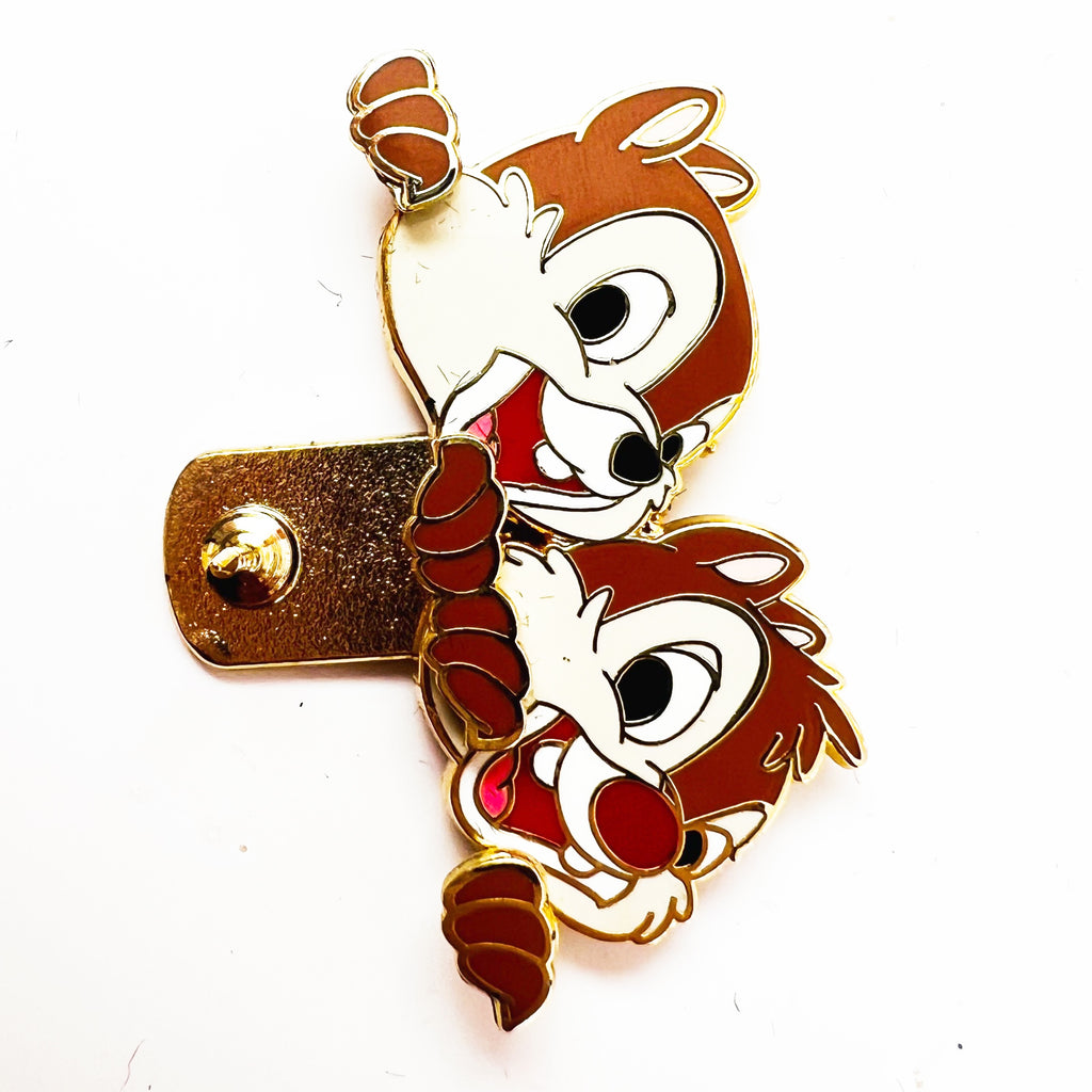 Disney Lanyard Peeker Series Chip Dale DLR Crazy Chipmunks Peeking Pin