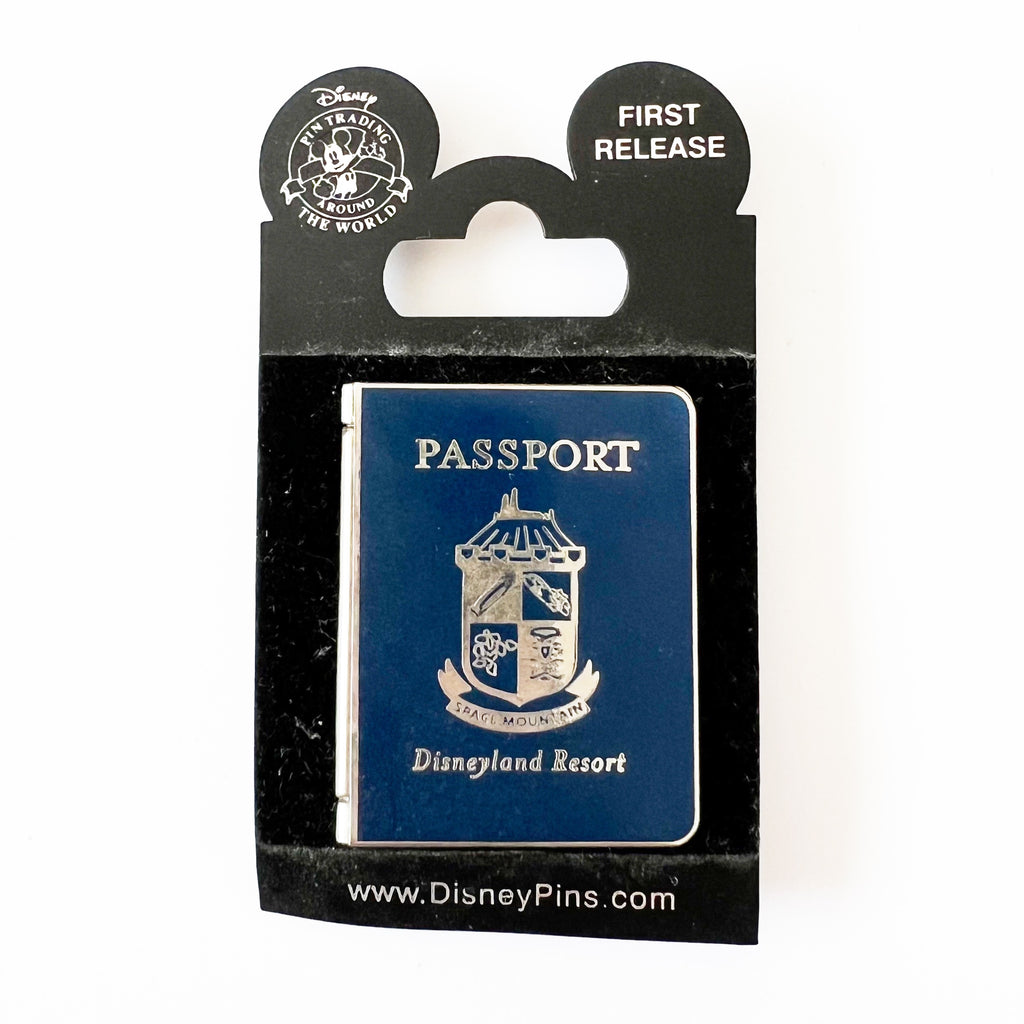 Disney DLR Disneyland Resort Passport Stitch Metal Hinged Pin