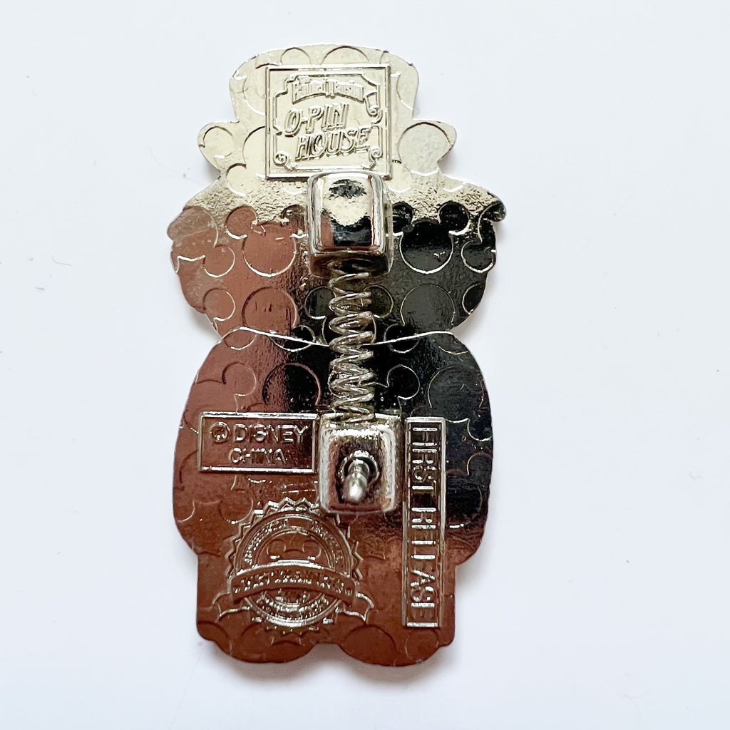 Disney DisneyLand O-Pin House Haunted Mansion Hitch Hiking Ghost Pin