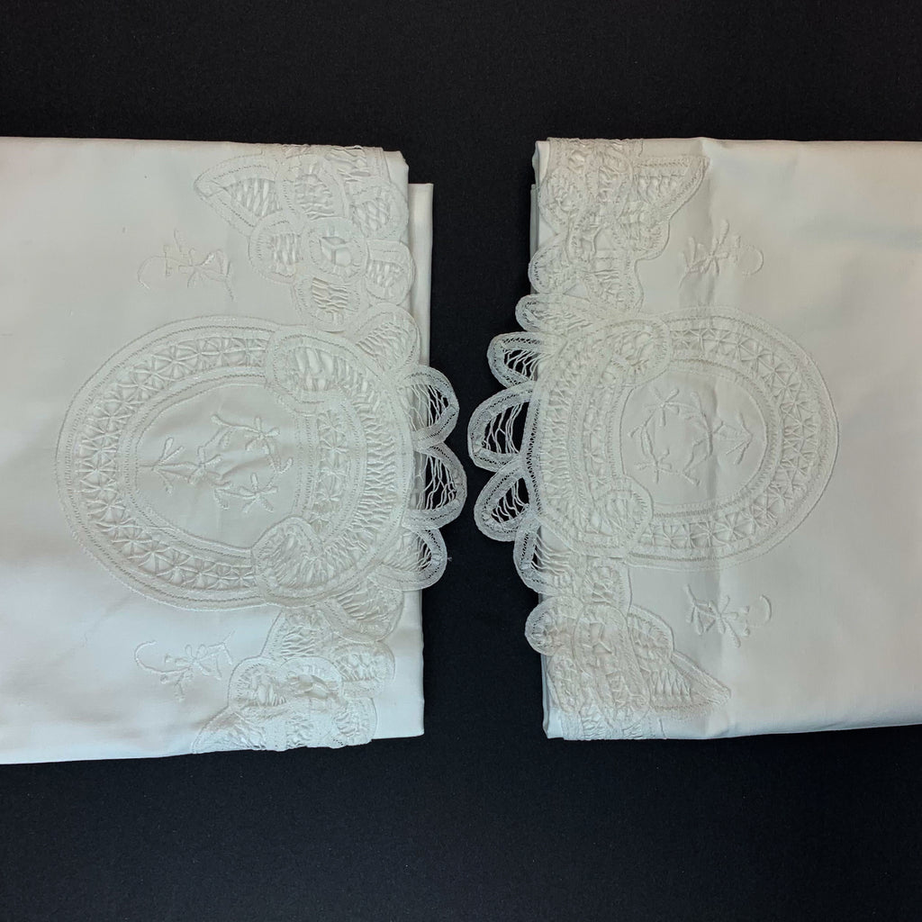 Vintage Embroidered Lace Insert Pillow Case