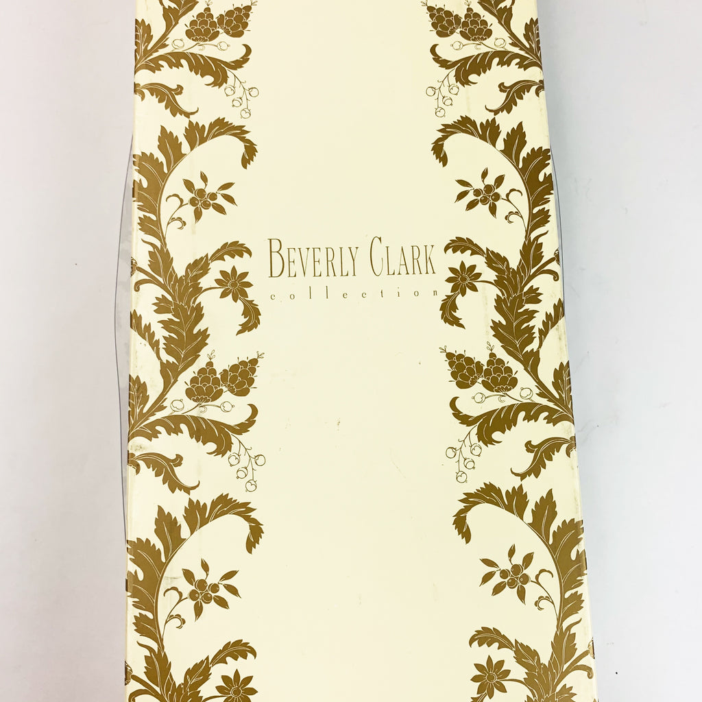 Beverly Clark Collection Crystal Cake Server Set