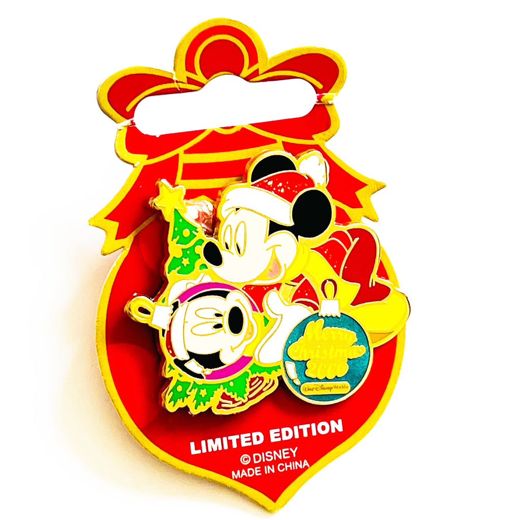 Disney Merry Christmas 2006 Character Ornament Collection Mickey Mouse LE 3000 Pin