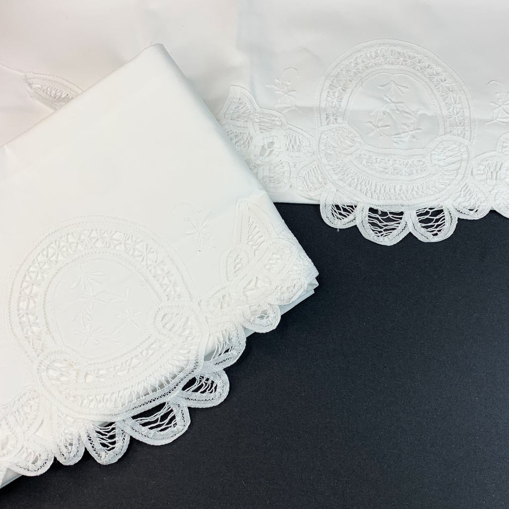 Vintage Embroidered Lace Insert Pillow Case