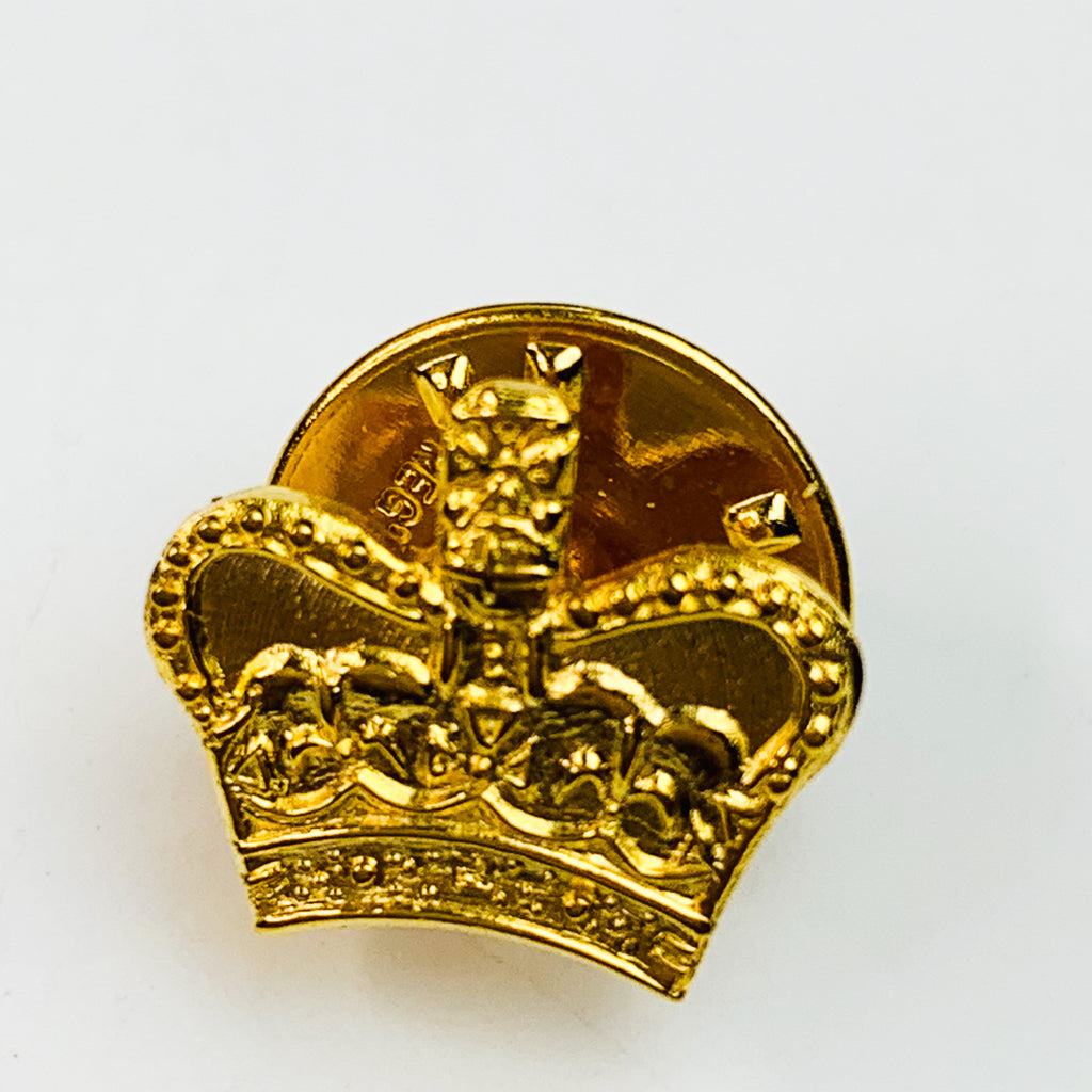 Fashion Gold Tone Crown Miniature Lapel Pin