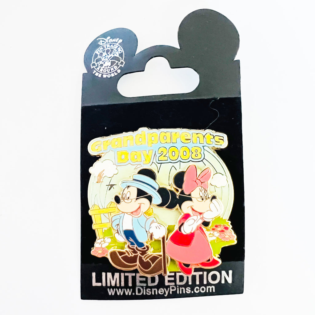 Disney Grandparents Day 2008 Mickey and Minnie Mouse LE 1500 Pin