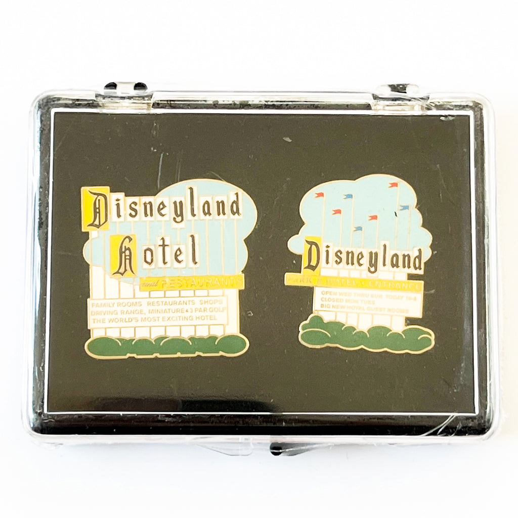 Disney DLR Cast Exclusive Disneyland Marquee & Hotel Sign LE 2 Pin Set
