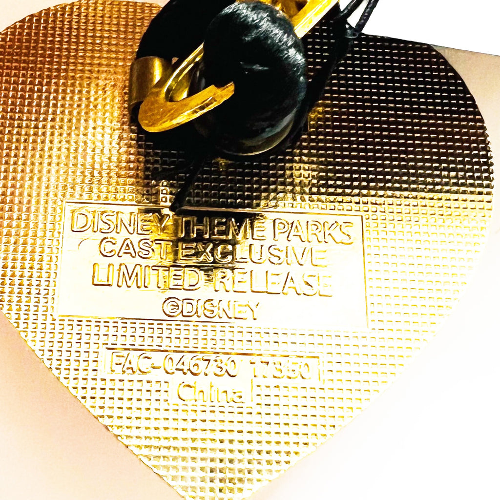 Disney Theme Parks Lady And The Tramp Cast Exclusive Limited Release Lanyard