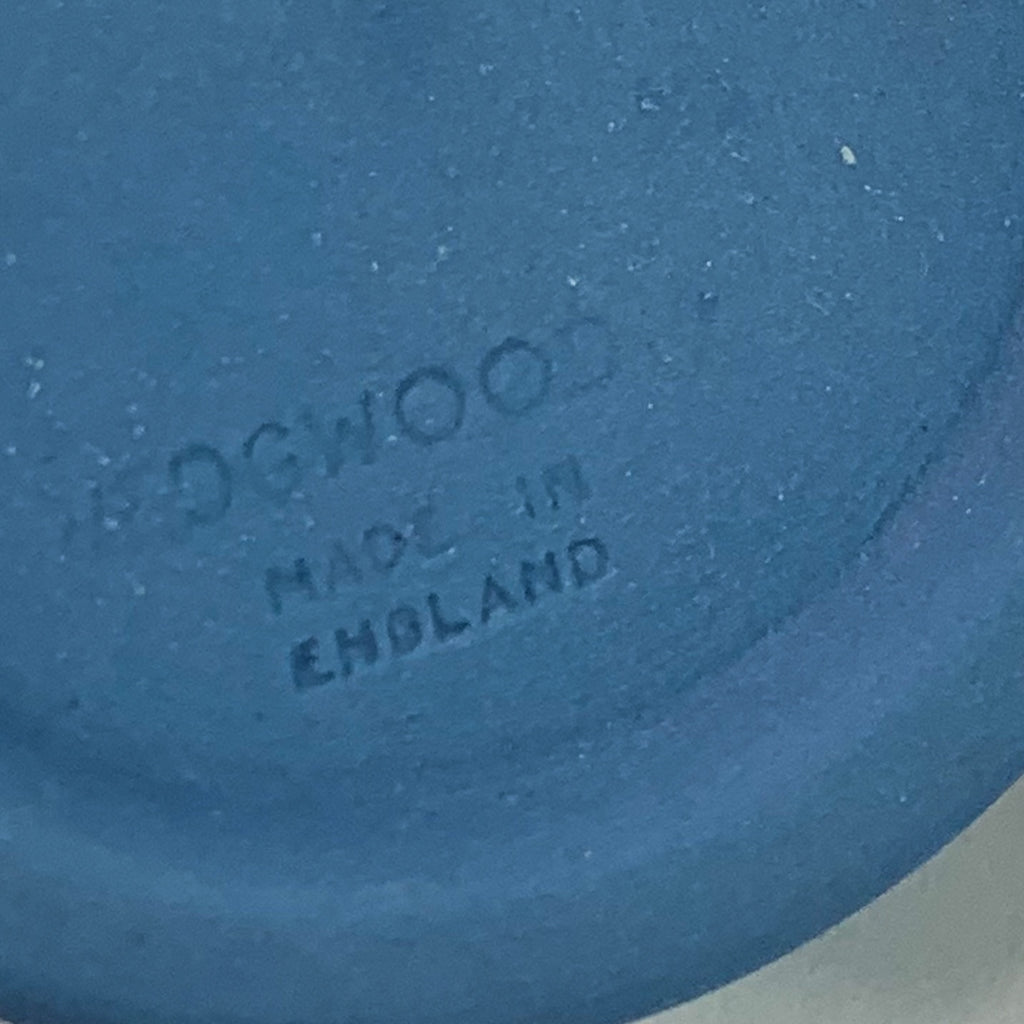 Vintage Wedgwood Jasperware English Jewelry Box