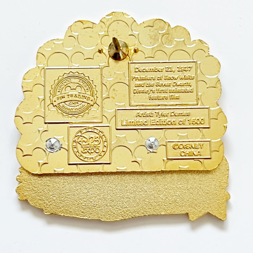 D23 Expo Disney's Artist Choice Snow White and the Seven Dwarfs 1937 LE Pin