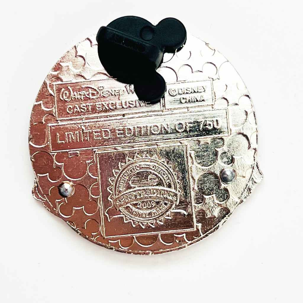 Disney Walt Disney World Cast Member Beach Mickey Mouse Spring Break LE 750 Pin