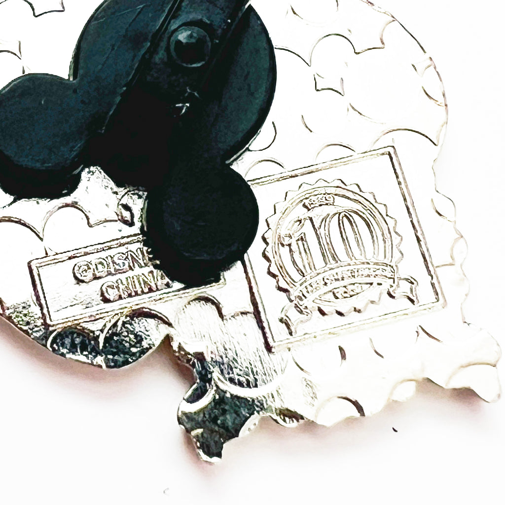 Disney Cheshire Cat Alice in Wonderland Ten 10th Pin Trading Anniversary Pin