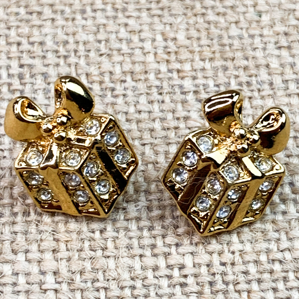 Vintage Avon Christmas Holiday Earrings