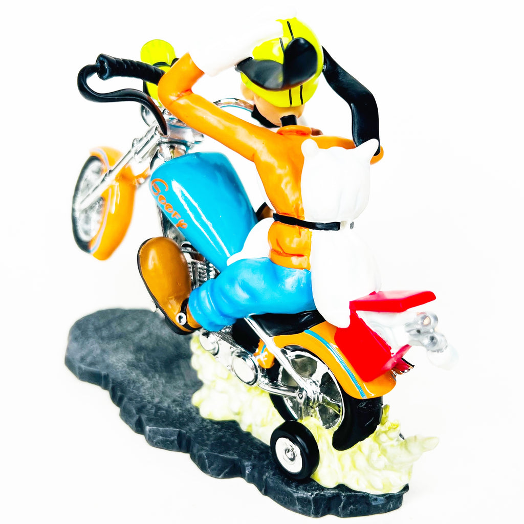 Disney Mickey and Friends Goofing Around Fun on the Open Road Collection Figurine
