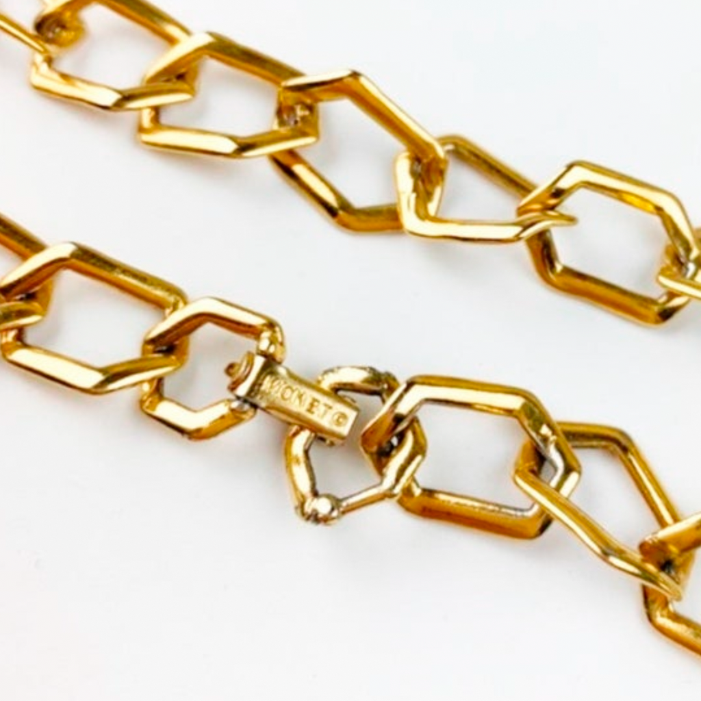 Vintage Monet Linked Gold Tone Chain Necklace
