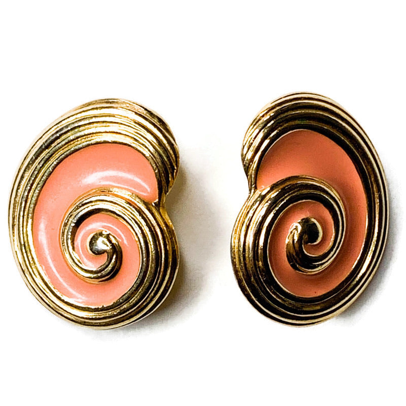Vintage Avon Island Conch Shell Clip On Earrings
