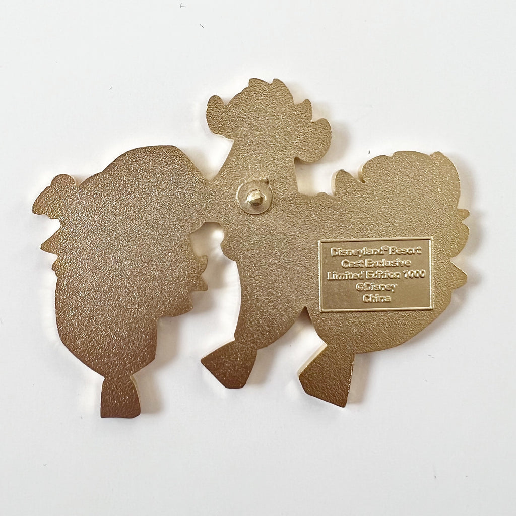 DLR Disneyland 2004 Cast Exclusive on Card Home on the Range Pin